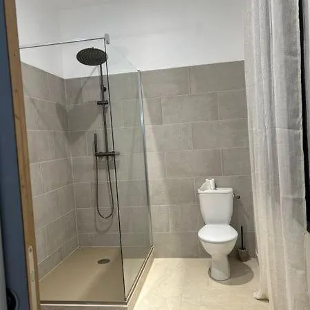 Ξενοδοχείο U San Petru -locations De *